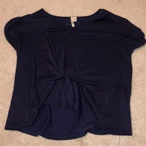 Navy blue top